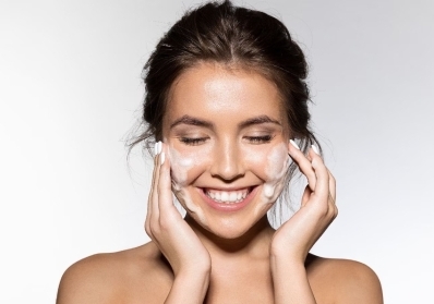 Why Your Night Skincare Routine Matters: Featuring AXIS-Y’s Dark Spot Glow Serum blog image